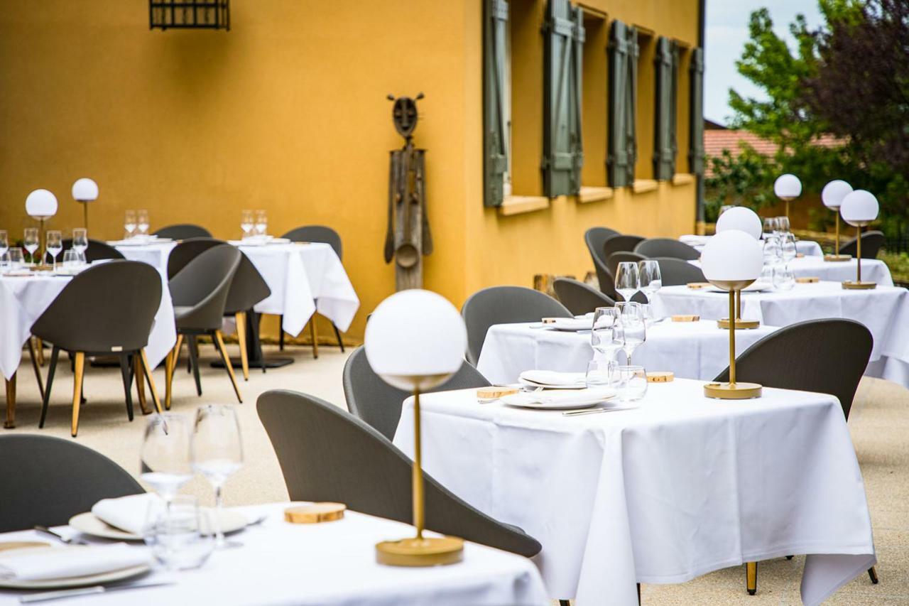 Hôtel Restaurant Gastronomique La Huchette Replonges Exterior foto